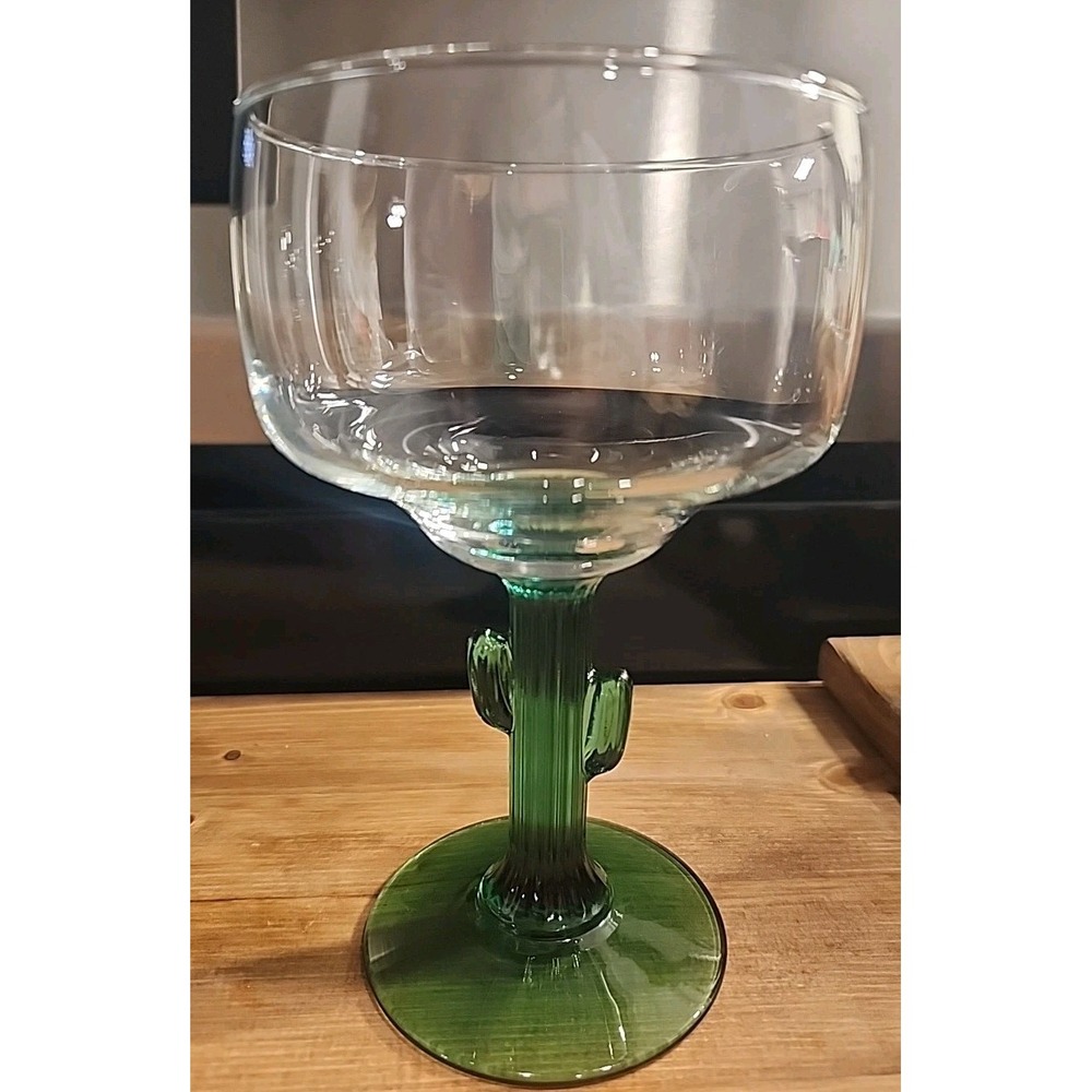 Vintage Libbey Cactus Margarita Wine Glasses 6" Tall Green Stem Set of 4